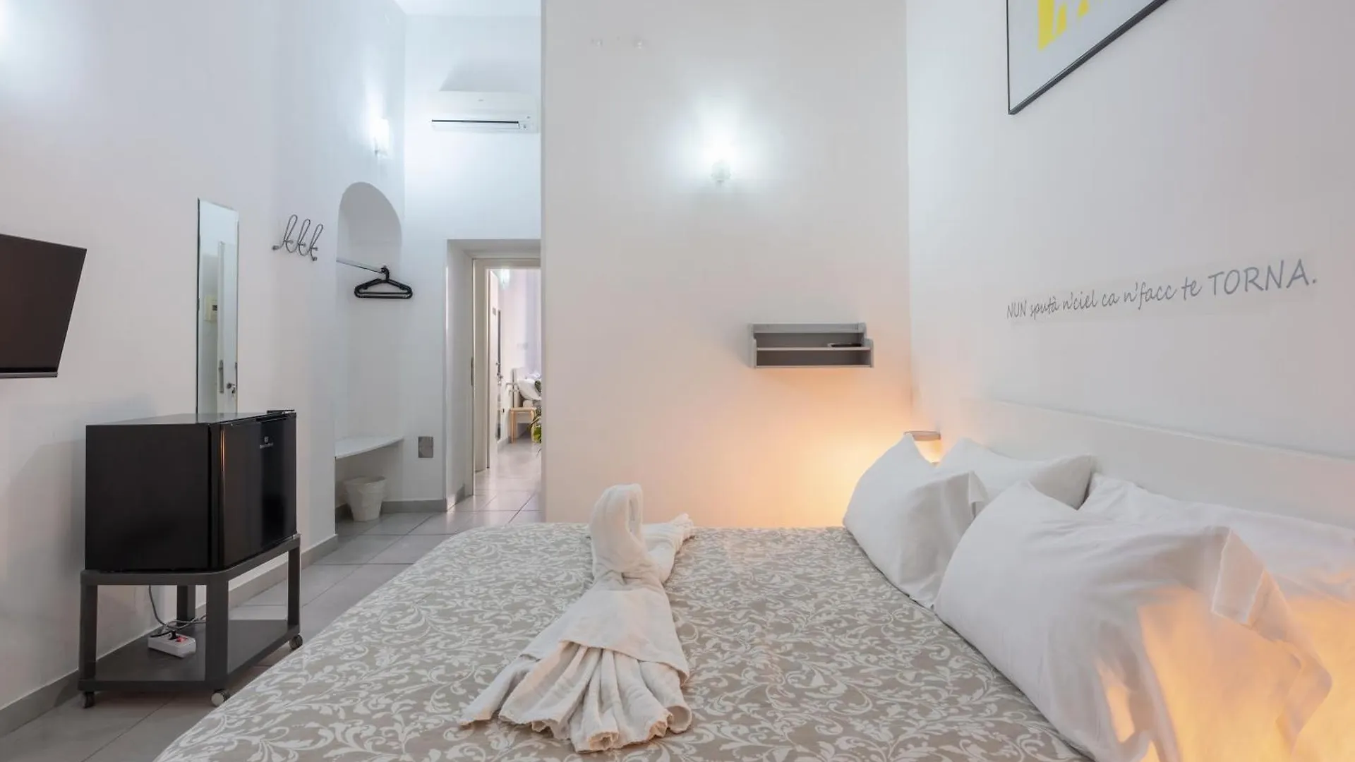 Nina Suites Naples Italy
