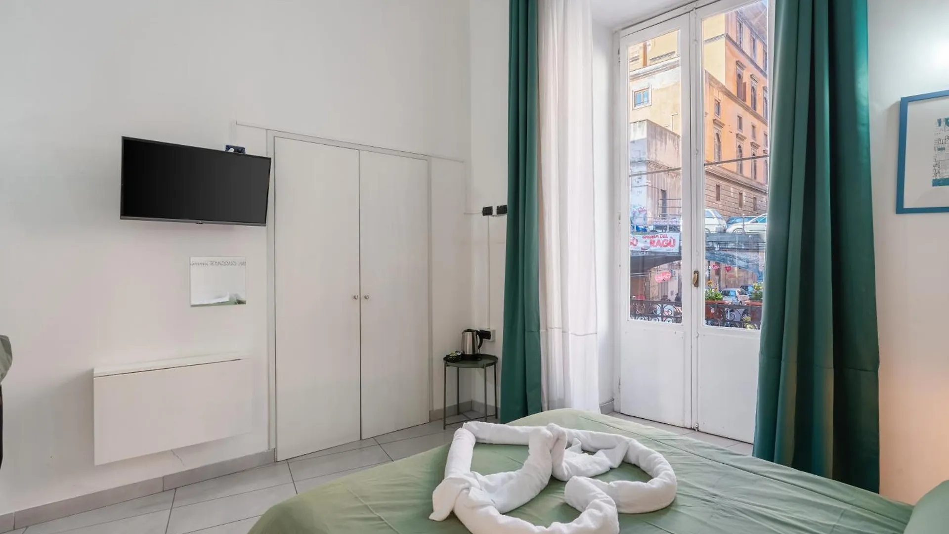 Nina Suites Naples