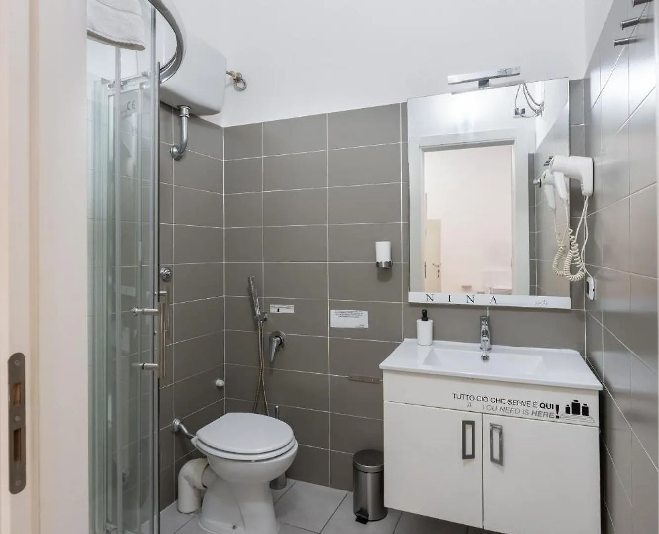 Nina Suites Naples Guest house