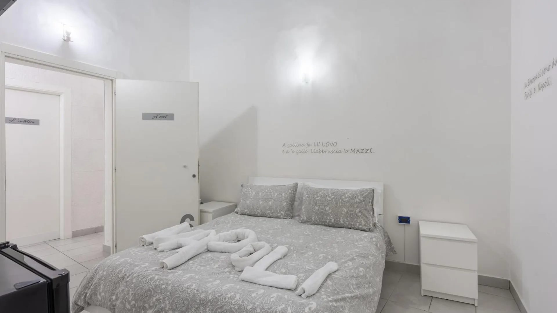 Pensión Nina Suites Nápoles Italia