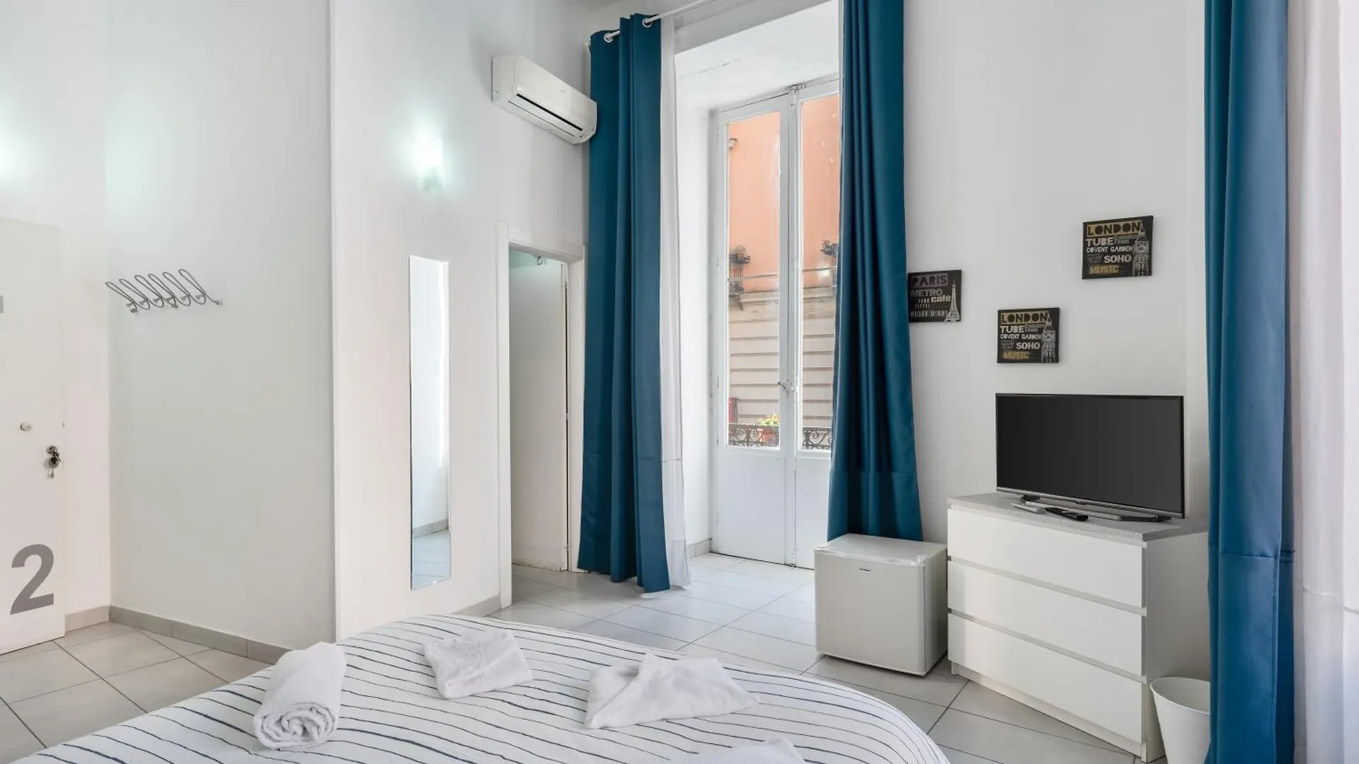 Nina Suites Nápoles
