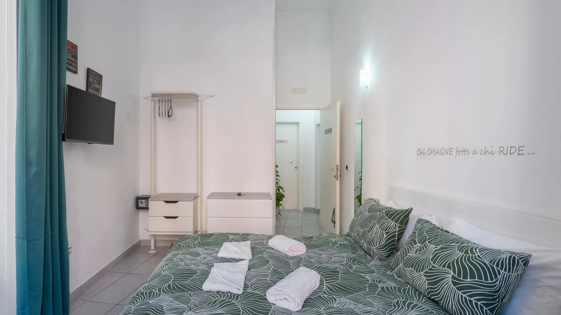 Nina Suites Naples 0*,