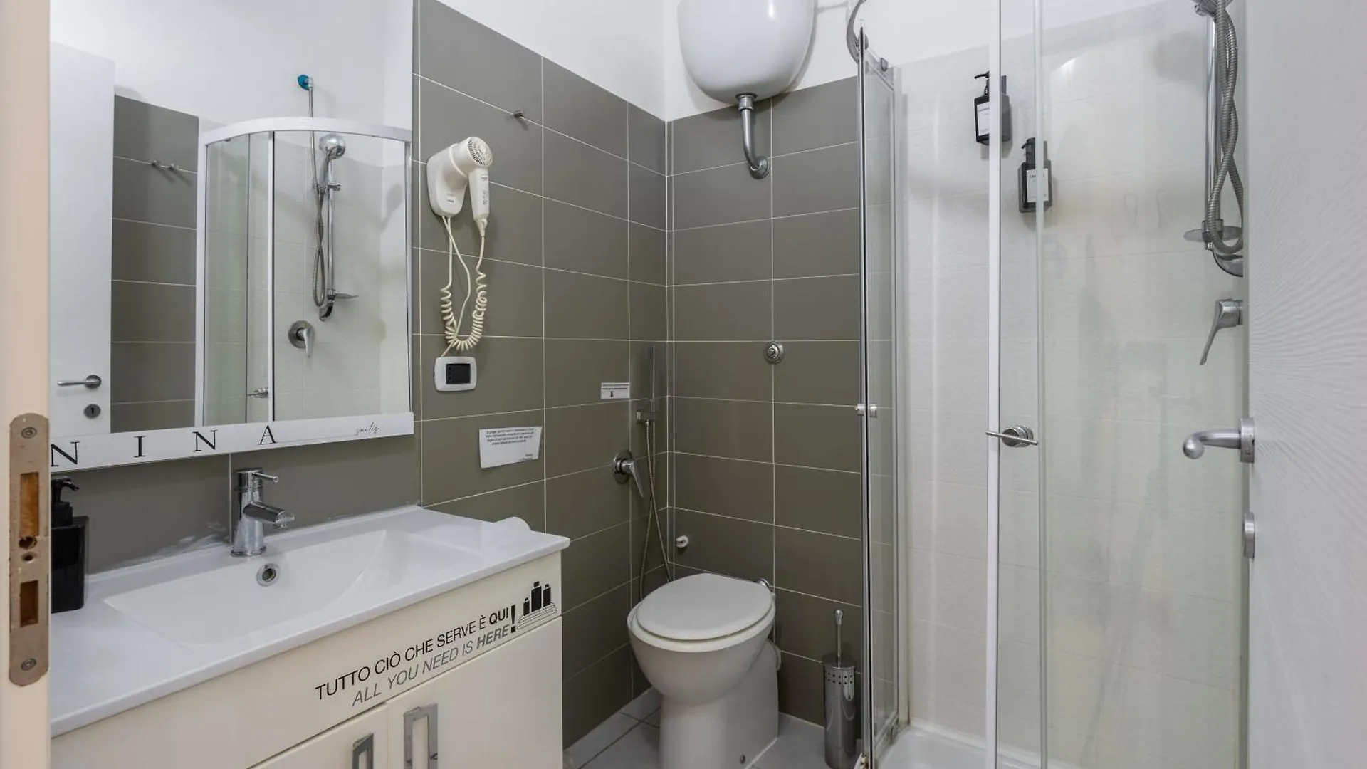 Nina Suites Naples